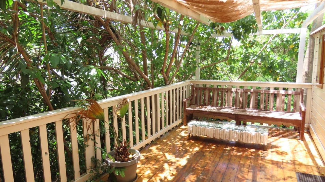 Akunamatata Guest House Cul De Sac Exterior photo
